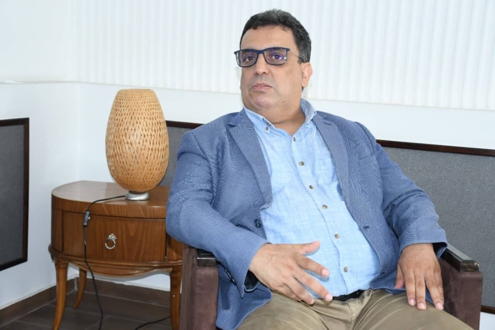 اليزيدي: اللجنة المؤقتة ليست في المستوى المنوط بها